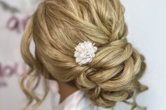 Voluminous Low Bun